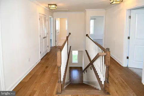 Entry Way - 2013 Conley Ct, Silver Spring, MD 20904 photo 2 of 3