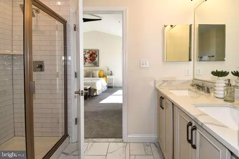 Entry Way - 2013 Conley Ct, Silver Spring, MD 20904 photo 3 of 3