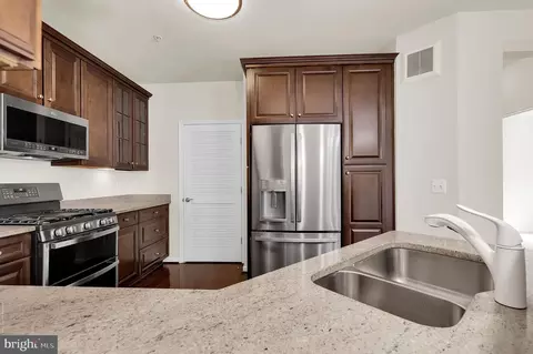 3750 Clara Downey Ave #34, Silver Spring, MD 20906 photo 10