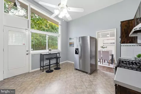 Entry Way - 1920 Bonifant Rd, Silver Spring, MD 20906 photo 3 of 5