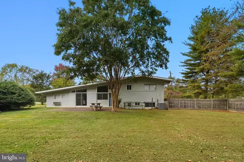 Exterior - 1920 Bonifant Rd, Silver Spring, MD 20906 photo 7 of 8
