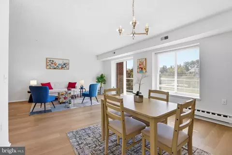 Dining - 3500 Forest Edge Dr #15-2F, Silver Spring, MD 20906 photo 1 of 4