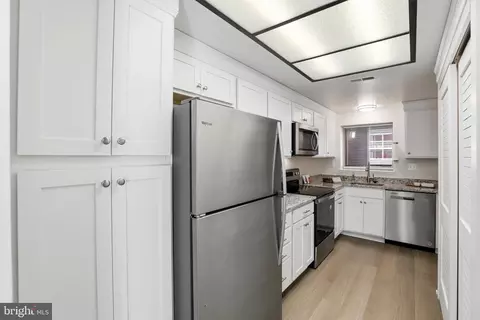 Kitchen - 3500 Forest Edge Dr #15-2F, Silver Spring, MD 20906 photo 1 of 2