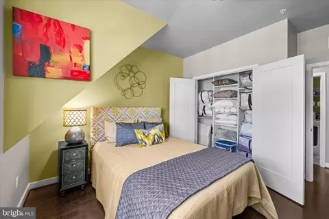 Bedroom - 8608 Springvale Rd, Silver Spring, MD 20910 photo 4 of 4