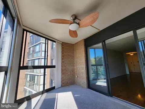 15100 Interlachen Dr #4-701, Silver Spring, MD 20906 photo 11