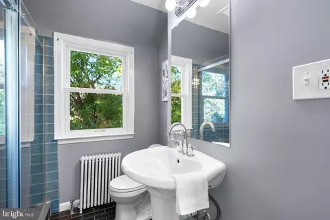 8702 Reading Rd, Silver Spring, MD 20901 photo 22