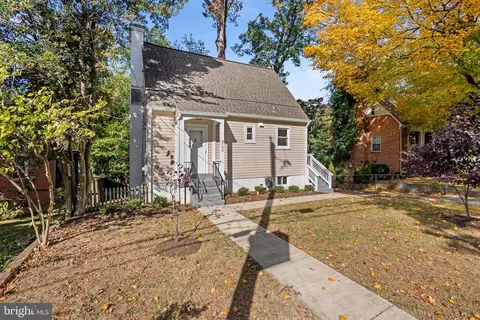 8702 Reading Rd, Silver Spring, MD 20901 photo 2