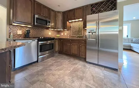 Kitchen - 1001 Gabel St, Silver Spring, MD 20901 photo 2 of 3