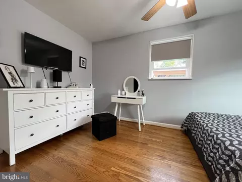 Bedroom - 1001 Gabel St, Silver Spring, MD 20901 photo 5 of 5