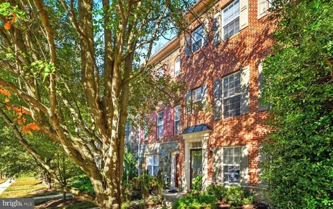 2201 Kimball Pl, Silver Spring, MD 20910 photo 2