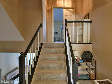 Entry Way - 1938 Westchester Dr, Silver Spring, MD 20902 photo 4 of 11