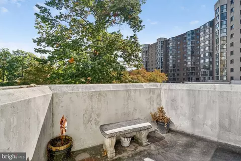 15101 Interlachen Dr #1-123, Silver Spring, MD 20906 photo 18