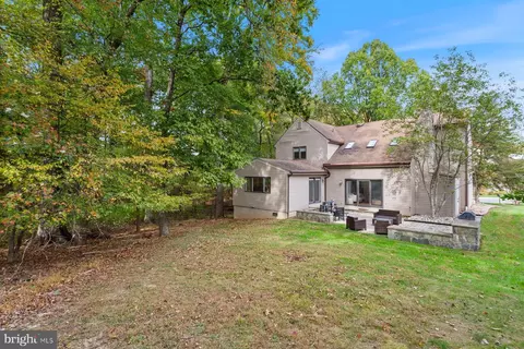 Exterior - 2501 Countryside Dr, Silver Spring, MD 20905 photo 3 of 3