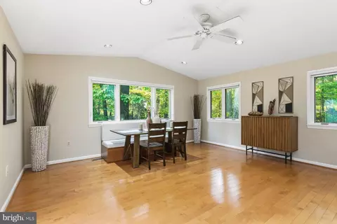 Dining - 2501 Countryside Dr, Silver Spring, MD 20905 photo 2 of 2