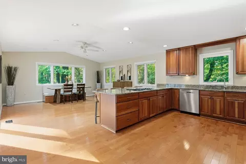 Kitchen - 2501 Countryside Dr, Silver Spring, MD 20905 photo 2 of 3