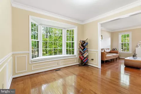 Living - 2501 Countryside Dr, Silver Spring, MD 20905 photo 2 of 2