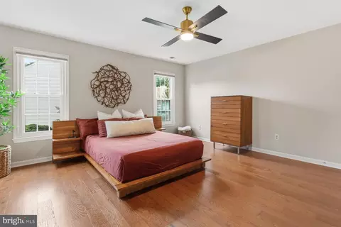 Bedroom - 2501 Countryside Dr, Silver Spring, MD 20905 photo 3 of 6