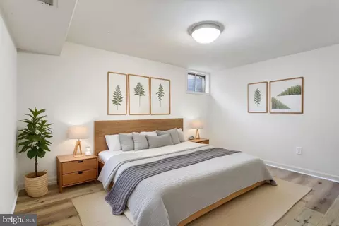 Bedroom - 2501 Countryside Dr, Silver Spring, MD 20905 photo 6 of 6
