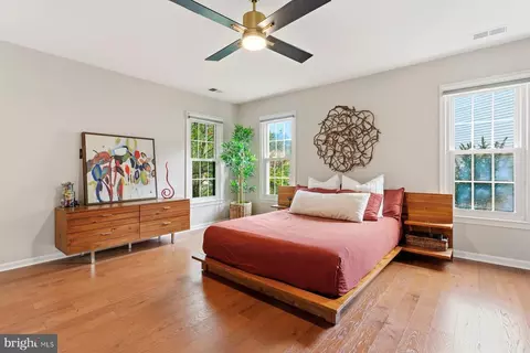 Bedroom - 2501 Countryside Dr, Silver Spring, MD 20905 photo 1 of 6