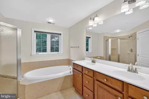 1755 Chiswick Ct, Silver Spring, MD 20904 photo 15