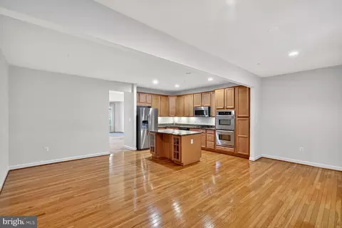 1755 Chiswick Ct, Silver Spring, MD 20904 photo 6