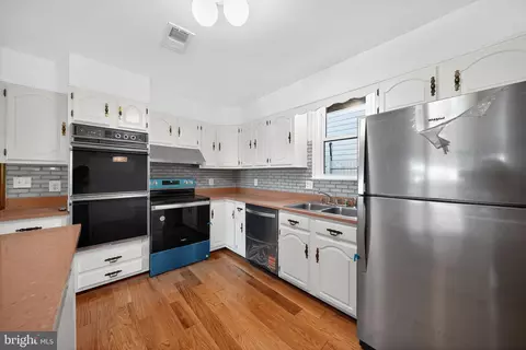 Kitchen - 2304 Michigan Ave, Silver Spring, MD 20910 photo 2 of 3