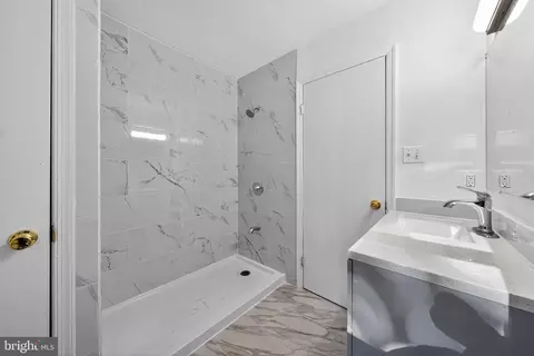 Bath - 2304 Michigan Ave, Silver Spring, MD 20910 photo 1 of 2