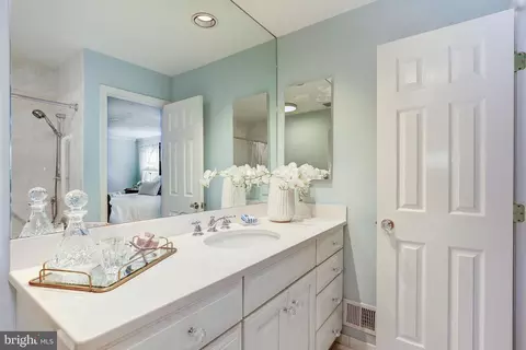 2611 Bainbridge Ln, Silver Spring, MD 20906 photo 22