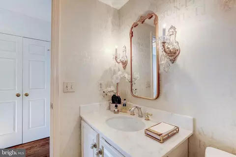 2611 Bainbridge Ln, Silver Spring, MD 20906 photo 6