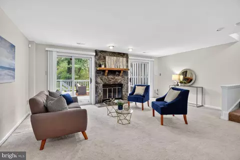 Living - 13205 Valley Bridge Ct, Silver Spring, MD 20906 photo 2 of 4