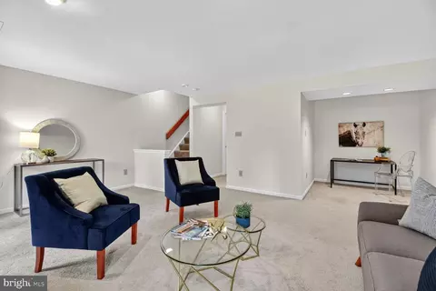 Living - 13205 Valley Bridge Ct, Silver Spring, MD 20906 photo 4 of 4
