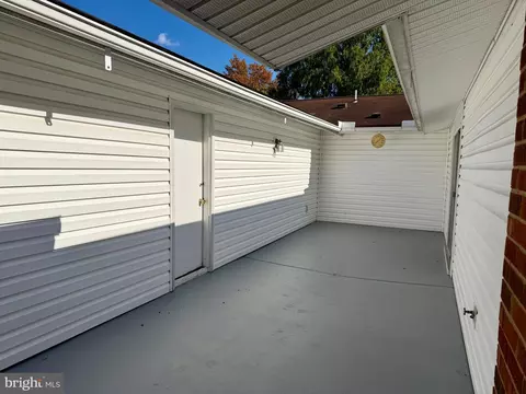 Exterior - 15418 Bramblewood Dr #20-C, Silver Spring, MD 20906 photo 5 of 5