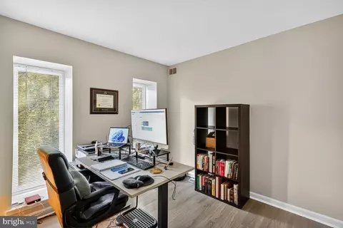 17801 Buehler Rd #112, Olney, MD 20832 photo 11