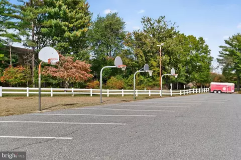 17801 Buehler Rd #112, Olney, MD 20832 photo 28