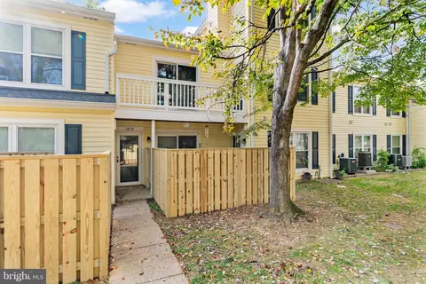 18119 Rolling Meadow Way #215, Olney, MD 20832