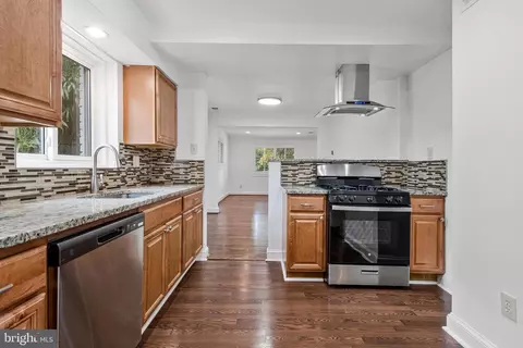 Entry Way - 2209 Prichard Rd, Silver Spring, MD 20902 photo 1 of 2