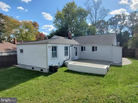Exterior - 2209 Prichard Rd, Silver Spring, MD 20902 photo 4 of 7