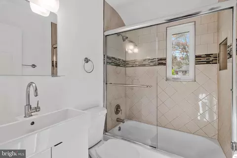 Bath - 2209 Prichard Rd, Silver Spring, MD 20902 photo 2 of 2
