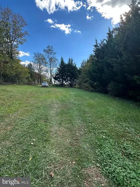 18524 Beallsville Rd, Poolesville, MD 20837