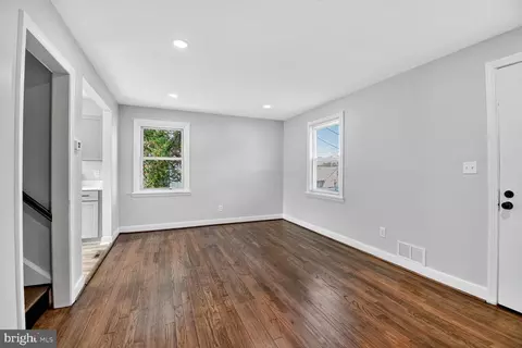 Living - 2814 Munson St, Silver Spring, MD 20902 photo 1 of 1