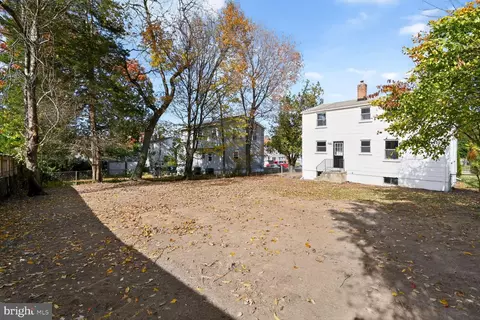 Exterior - 2814 Munson St, Silver Spring, MD 20902 photo 5 of 5