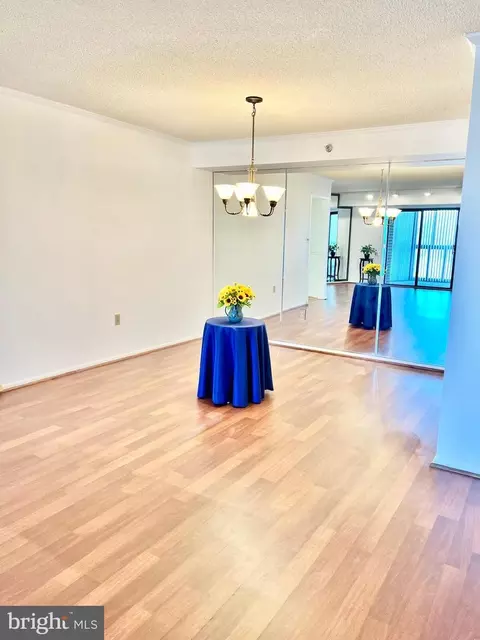 Dining - 15115 Interlachen Dr #3-603, Silver Spring, MD 20906 photo 2 of 5