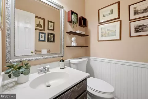 7700 Brickyard Rd, Potomac, MD 20854 photo 18