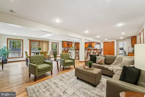 Living - 14820 Windmill Ter, Silver Spring, MD 20905 photo 1 of 2