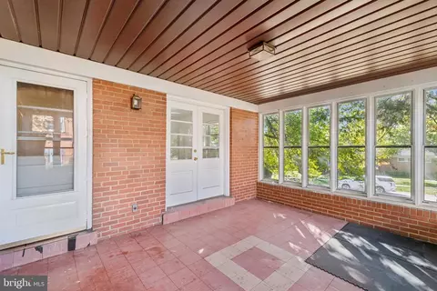 Exterior - 9700 Dameron Dr, Silver Spring, MD 20910 photo 3 of 6