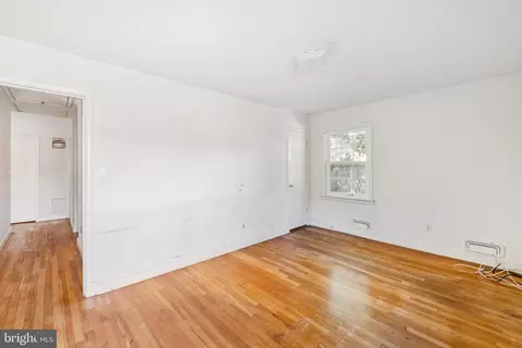 Bedroom - 9700 Dameron Dr, Silver Spring, MD 20910 photo 2 of 8