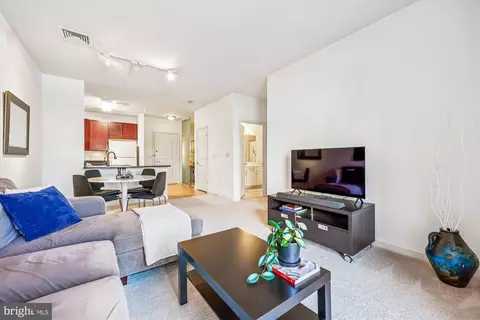Living - 8045 Newell St #215, Silver Spring, MD 20910 photo 2 of 3