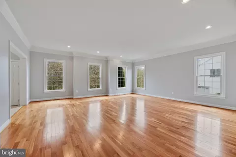 Living - 16909 Harbour Town Dr, Ashton, MD 20861 photo 6 of 13