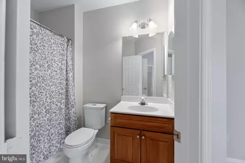 Bath - 16909 Harbour Town Dr, Ashton, MD 20861 photo 1 of 8