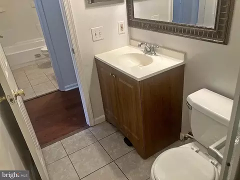 Bath - 14909 Cleese Ct #4CA, Silver Spring, MD 20906 photo 5 of 7